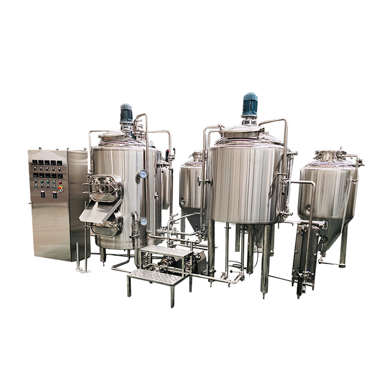 Máquina de elaboración de cerveza