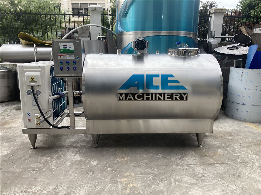 bulk milk cooling tank