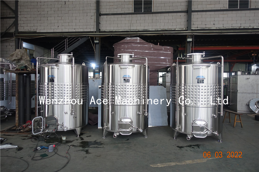 Tanque de fermentación de vino