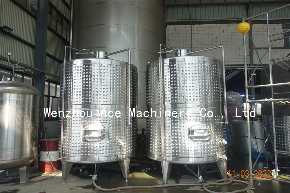 Tanque de fermentación de vino