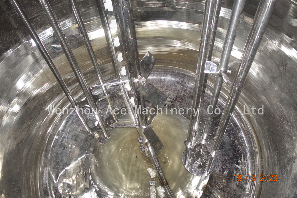 Tanque mezclador de 5000 galones